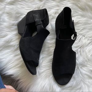 Eileen Fisher iris cut booties leather peep toe